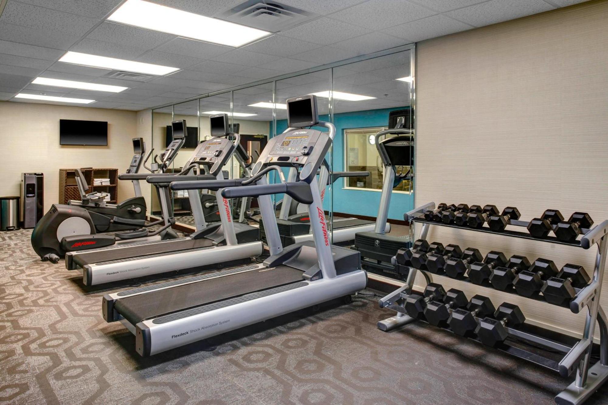Fairfield And By Marriott Atlanta 3*