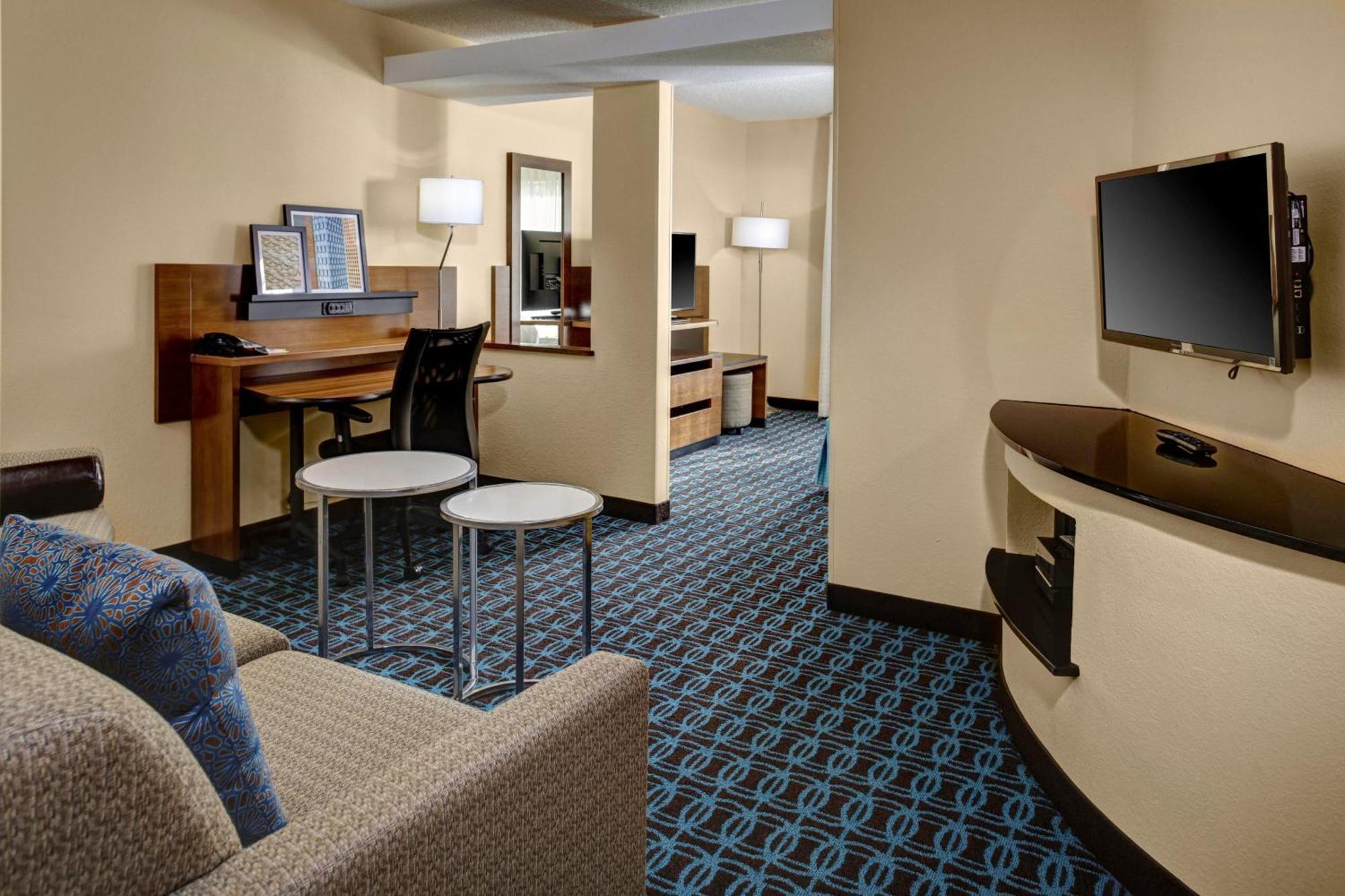 Fairfield And By Marriott Atlanta Hotel